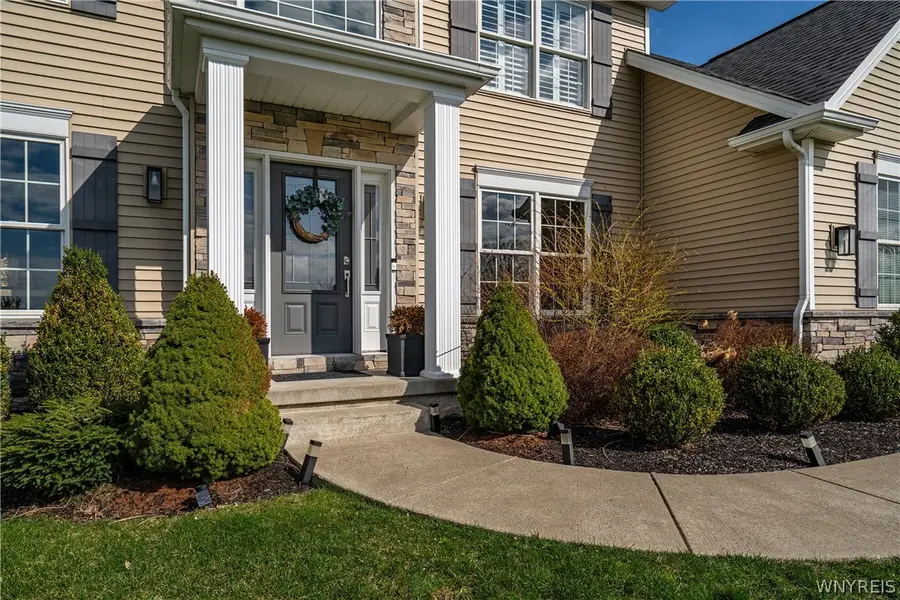 89 Arrowood Lane, Orchard Park, NY 14127 - #2