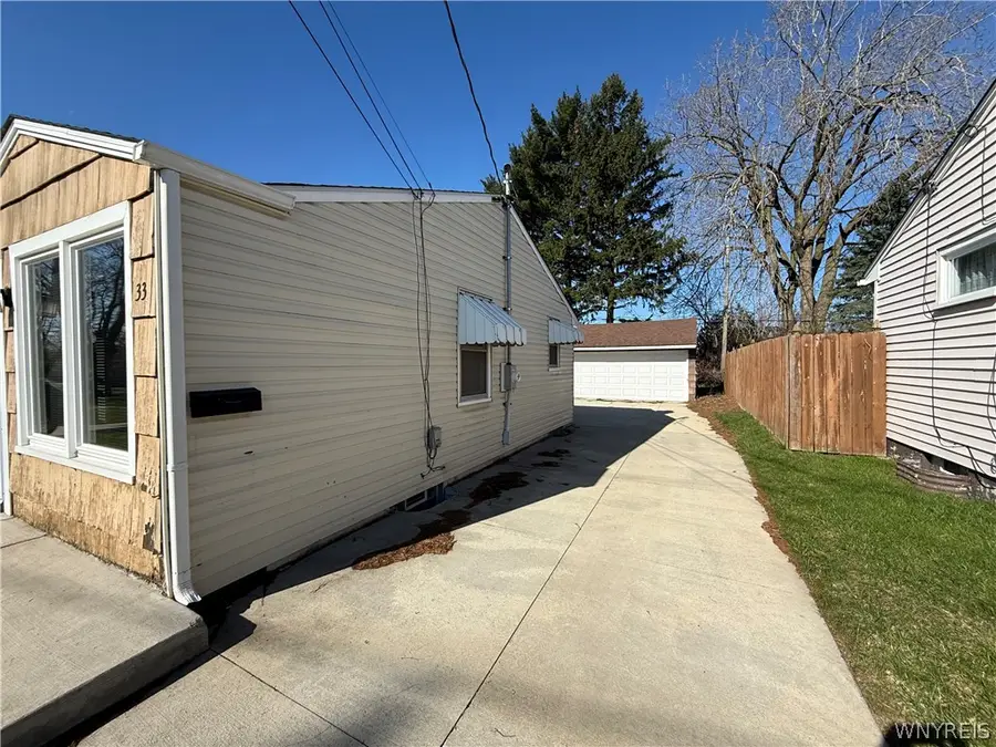 33 S Glidden Street, Buffalo, NY 14206 - #3
