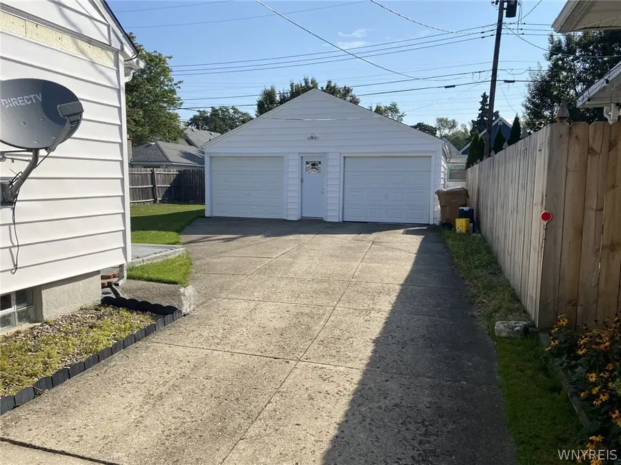 183 Claude Drive, Buffalo, NY 14206 - #3
