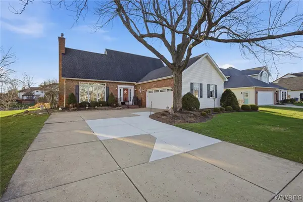 176 Sunburst Circle, East Amherst, NY 14051