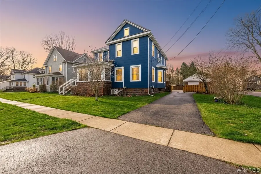 8432 East Avenue, Gasport, NY 14067 - #2