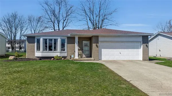 172 Teakwood Ter, Williamsville, NY 14221