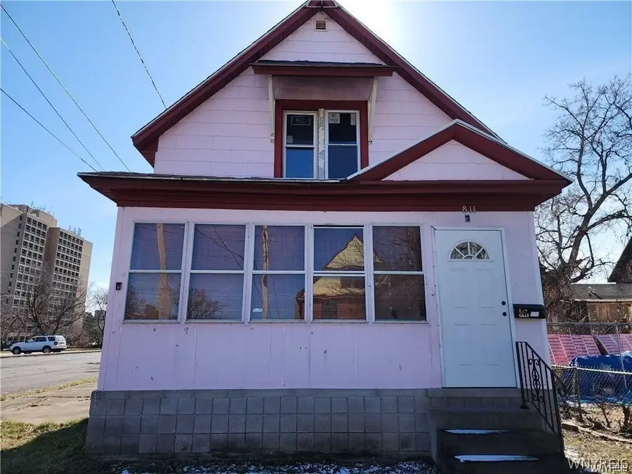 811 Cedar Avenue, Niagara Falls, NY 14301 - #2