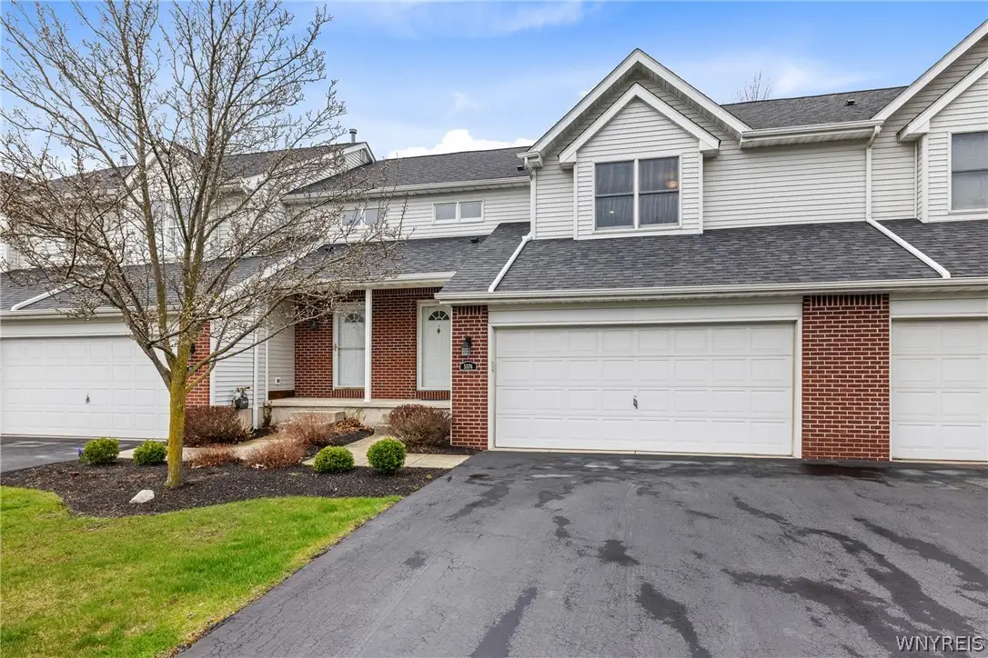 5376 Village Station Circle, Buffalo, NY 14221 - #1