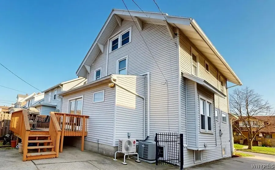 140 Knowlton Avenue, Buffalo, NY 14217 - #3