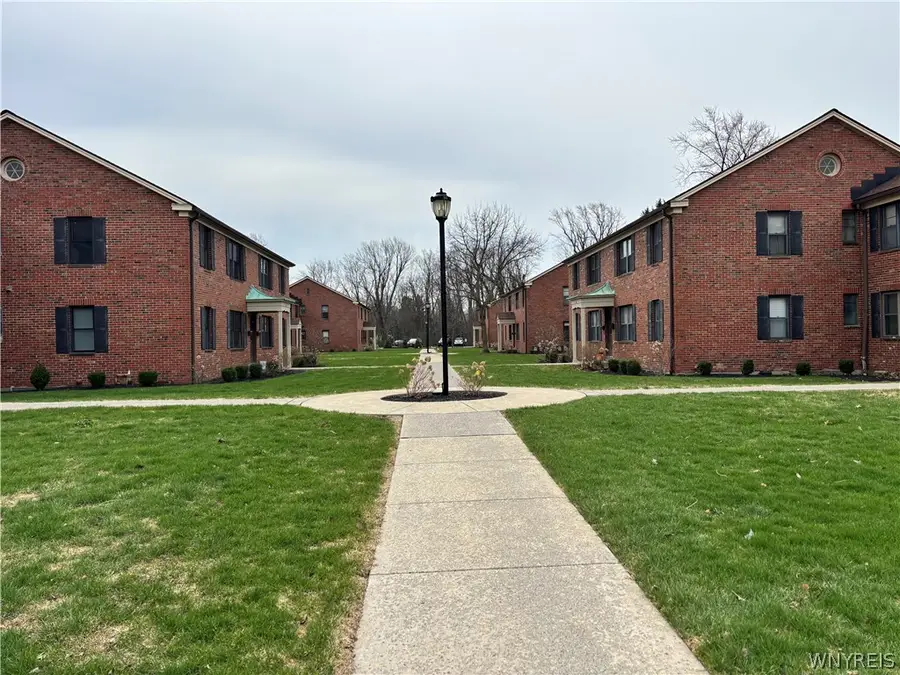 3901 Main St #10D, Amherst, NY 14226 - #2