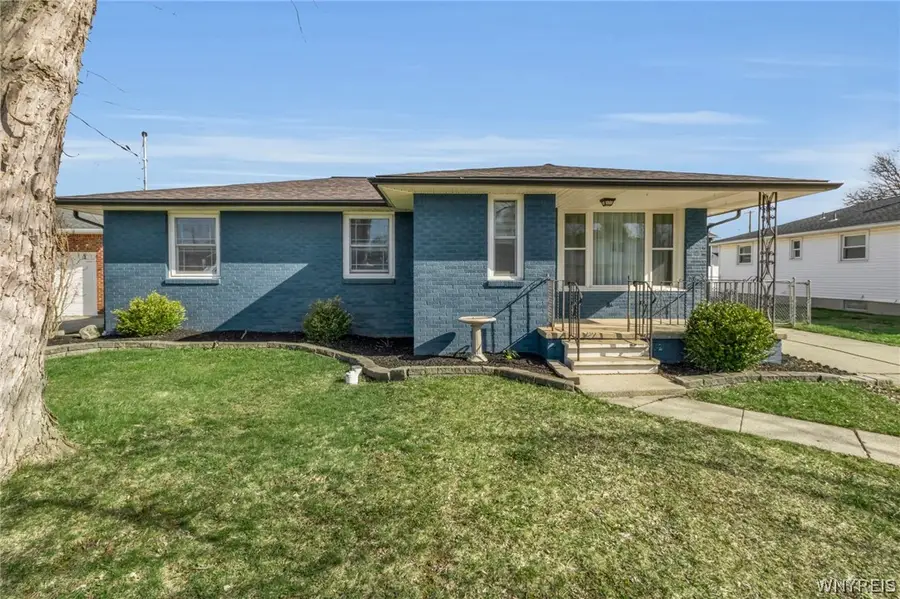 59 Roosevelt Avenue, Lancaster, NY 14086 - #2