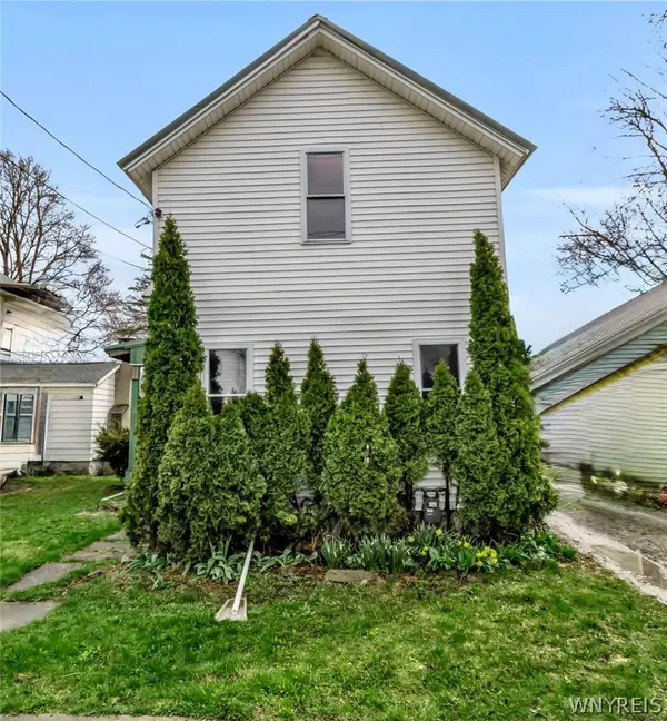 709 Gwinn Street, Medina, NY 14103