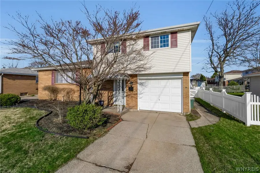 55 Nassau Lane, Cheektowaga, NY 14225 - #2