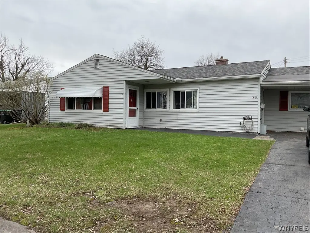28 Nicholas Drive N, Tonawanda, NY 14150 - #1
