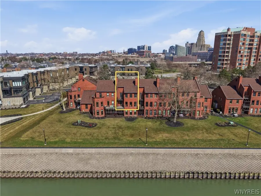18 Marina Park S #18, Buffalo, NY 14202 - #3