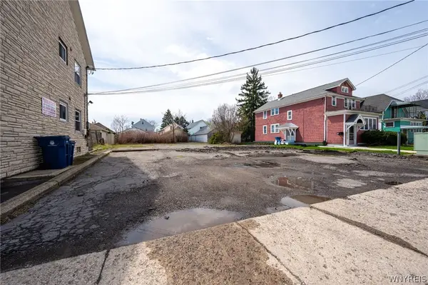 47 Dunlop Avenue, Buffalo, NY 14215