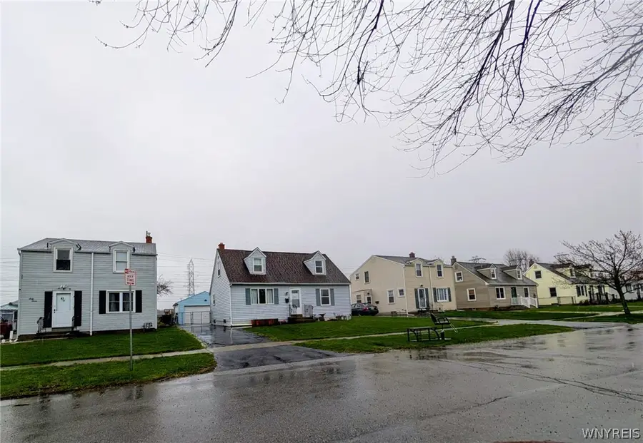 63 Saint Boniface Road, Buffalo, NY 14225 - #3