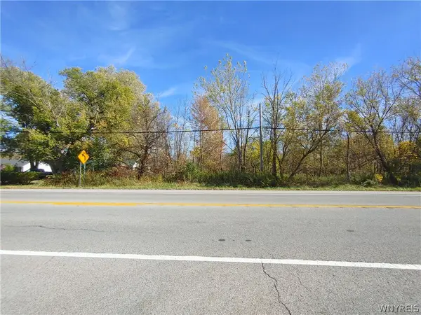 4307 Lake Avenue, Lockport, NY 14094