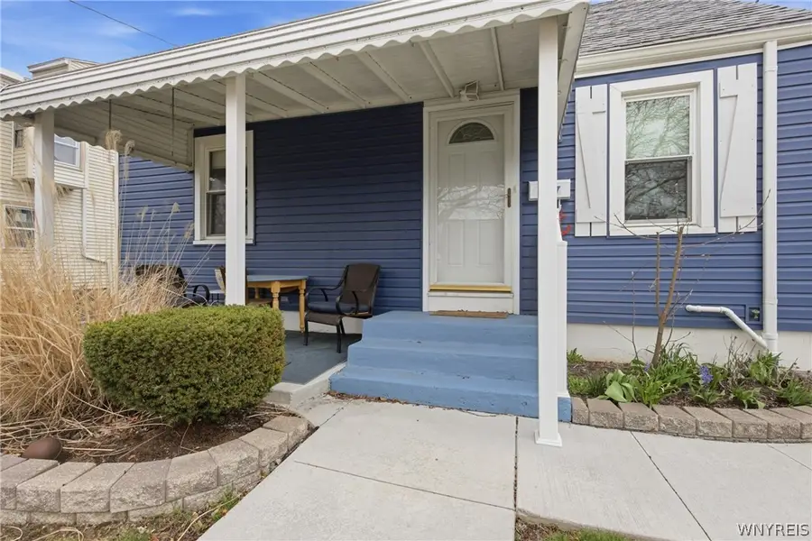 407 81st Street, Niagara Falls, NY 14304 - #3
