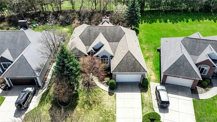 11 Brambly Court, Buffalo, NY 14221 - #2