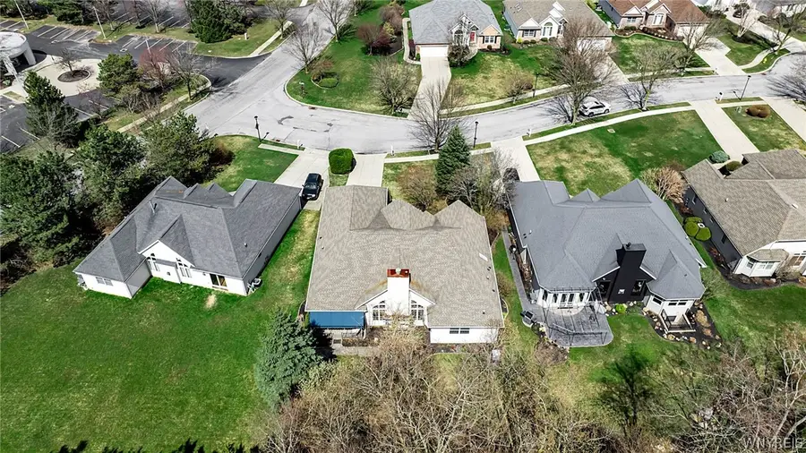 11 Brambly Court, Buffalo, NY 14221 - #3