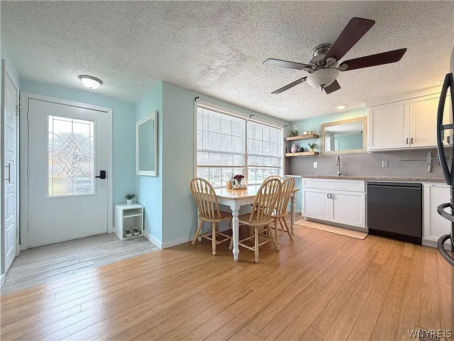 723 Longmeadow Road, Buffalo, NY 14226 - #3