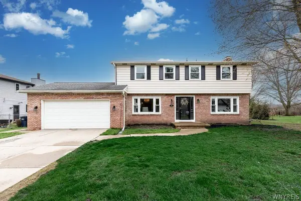 21 Sturbridge Lane, Grand Island, NY 14072