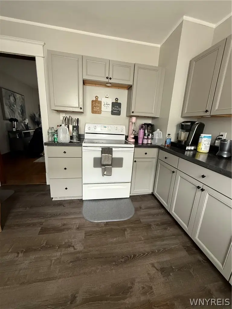 60 Sterling Avenue, Buffalo, NY 14216 - #3