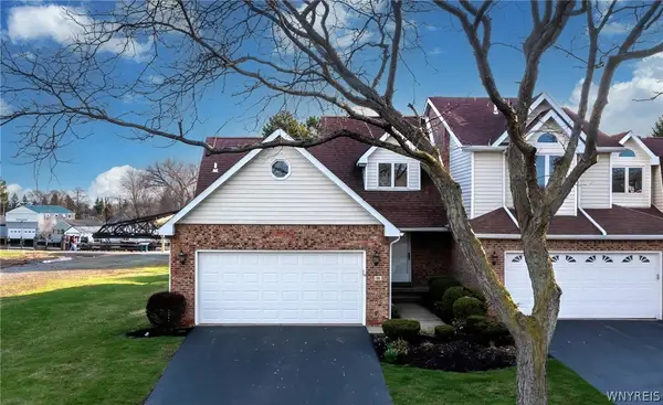 56 Niagara Shore Drive #56, Tonawanda, NY 14150