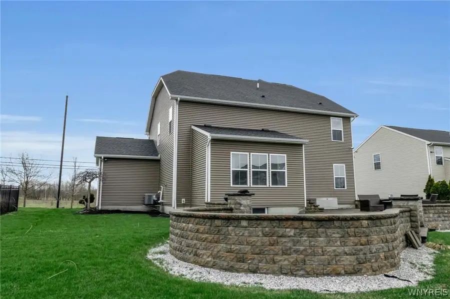 684 Pleasant View Drive, Lancaster, NY 14086 - #3