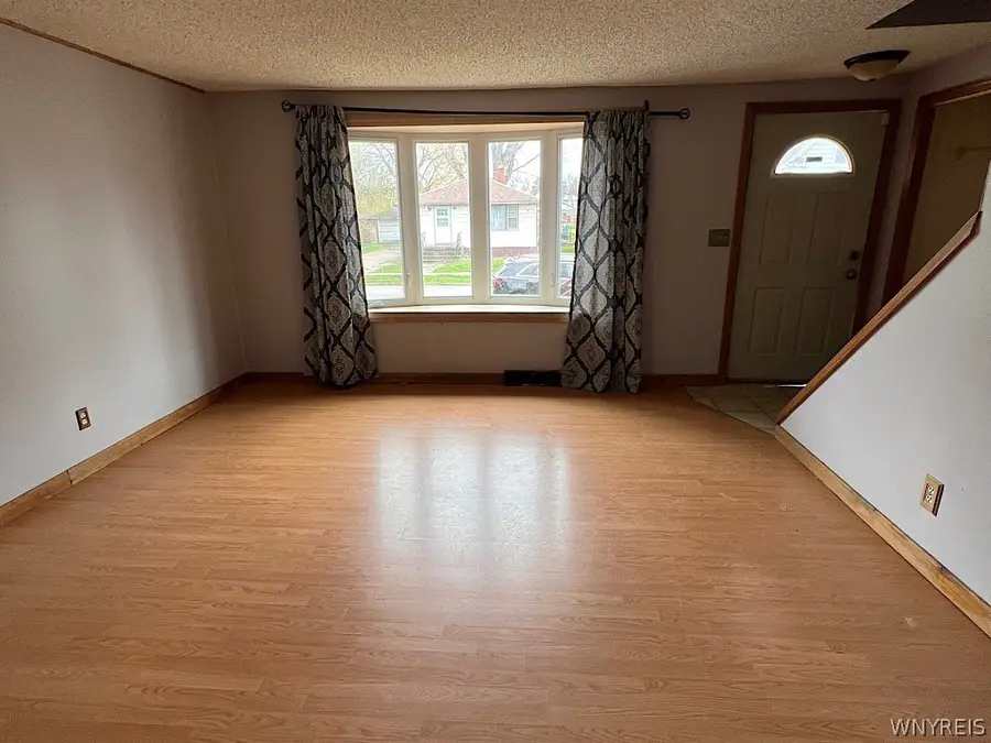 42 Garvey Avenue, Buffalo, NY 14220 - #3