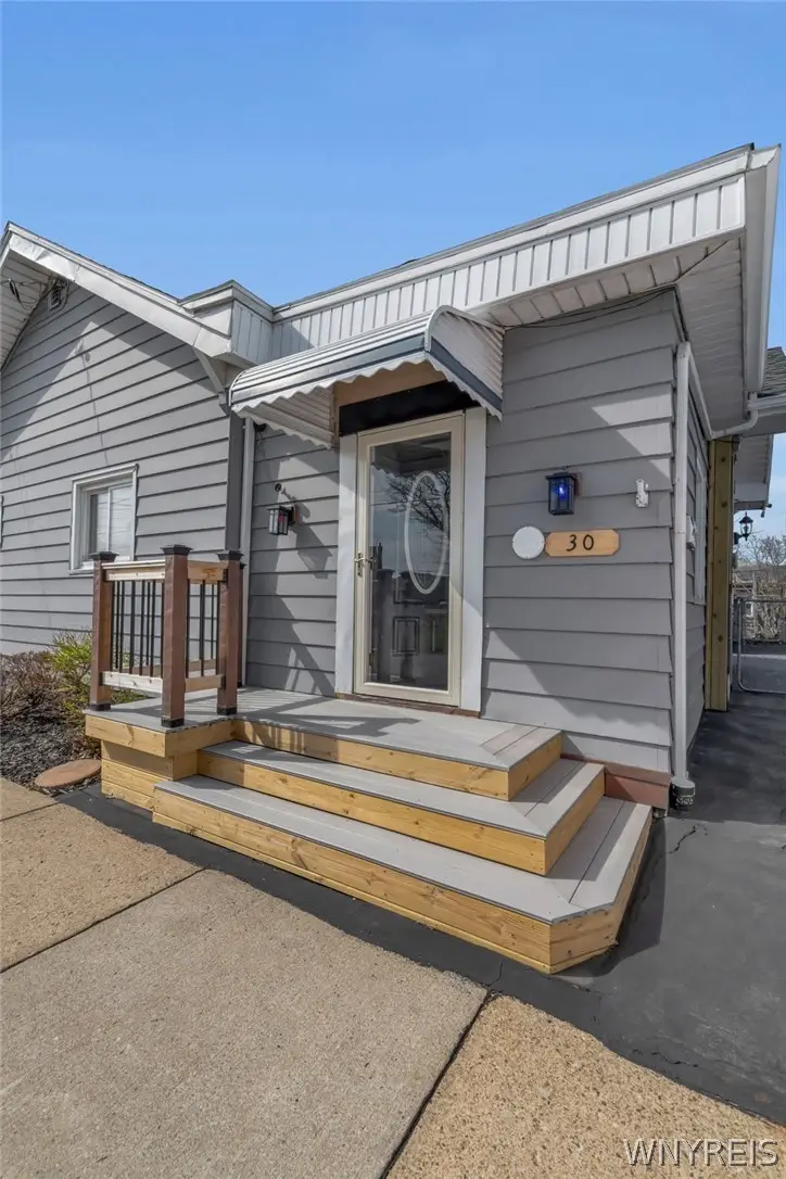 30 Loxley Court, West Seneca, NY 14224 - #3