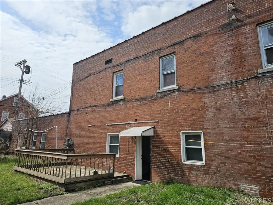 706 Tonawanda Street, Buffalo, NY 14207 - #3