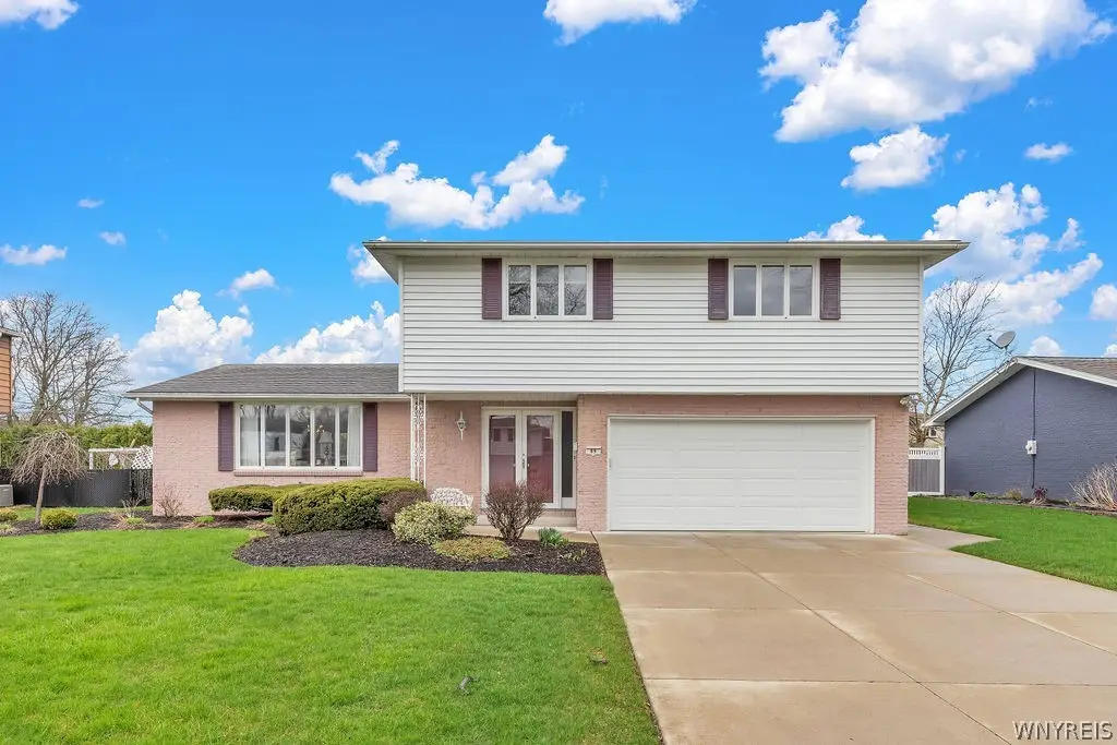 89 Ranch Trail W, Williamsville, NY 14221 - #1