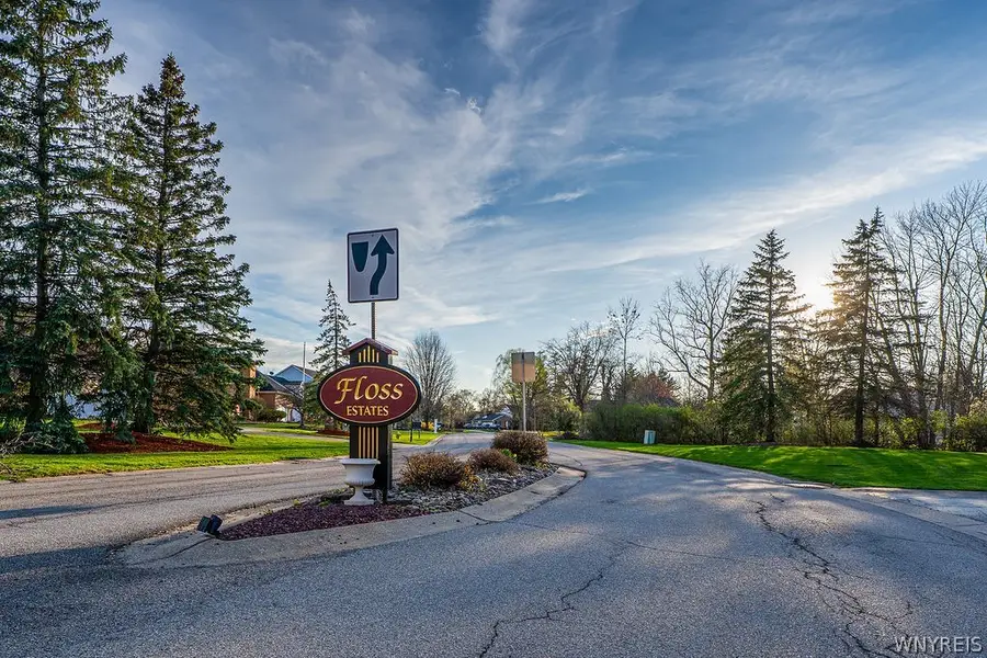 8116 Floss Lane, East Amherst, NY 14051 - #2