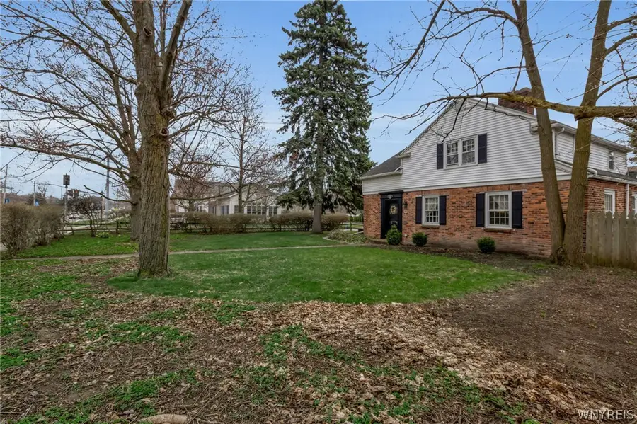 4265 Main Street, Buffalo, NY 14226 - #2