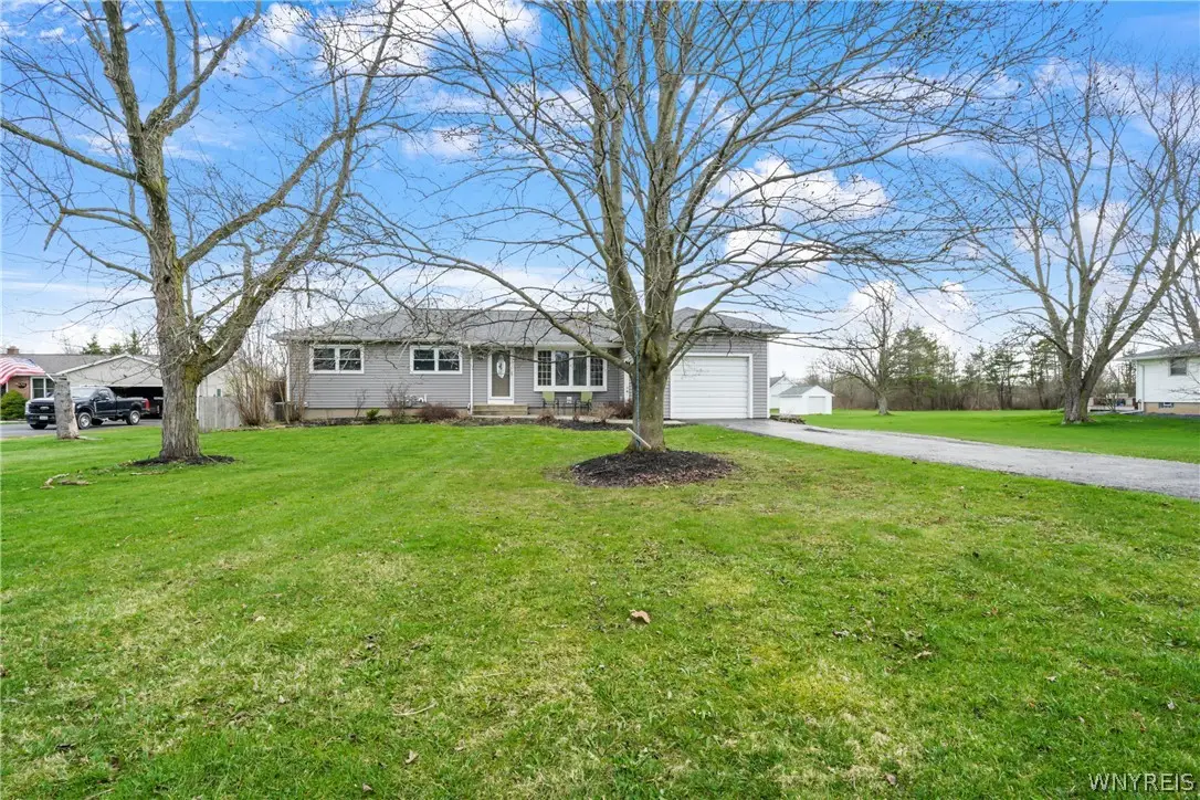 4710 Meyer Road, North Tonawanda, NY 14120 - #1