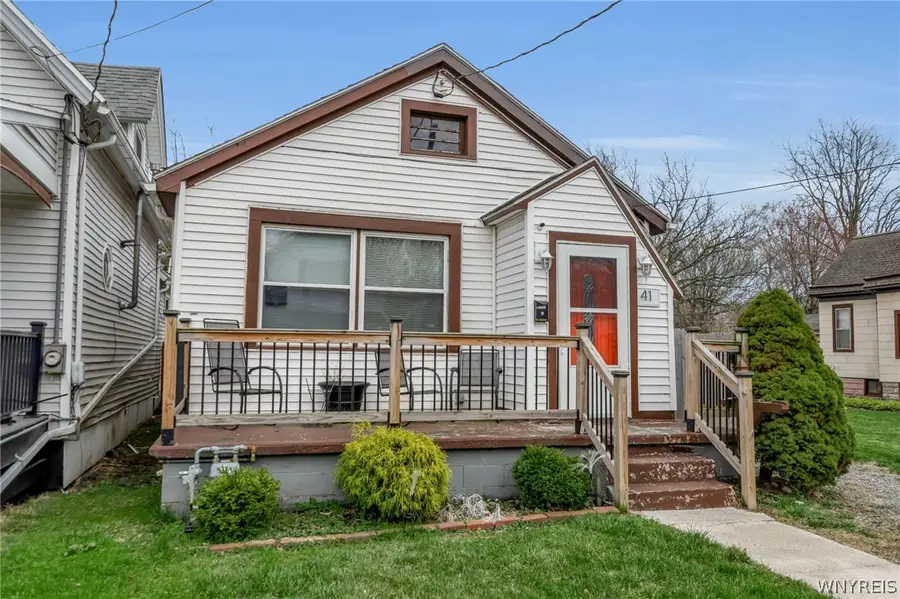 41 Saint Stephens Place, Buffalo, NY 14210 - #3