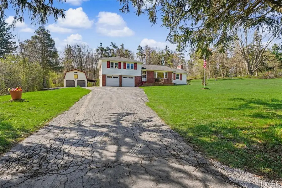 1599 Hubbard Road, East Aurora, NY 14052 - #3