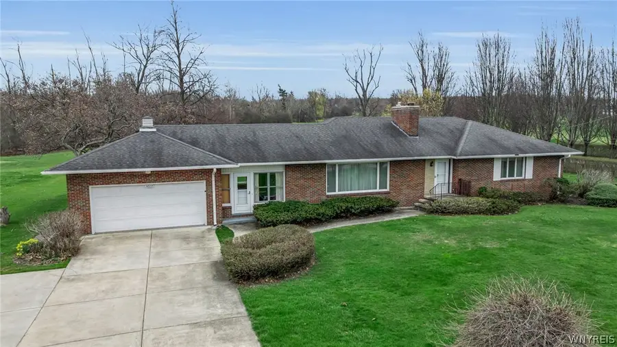 5153 Lake Shore Road, Hamburg, NY 14075 - #2