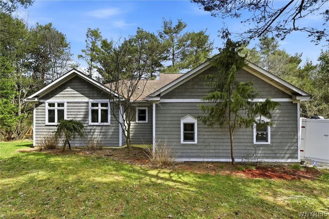 511 Bowen Road, East Aurora, NY 14052 - #1