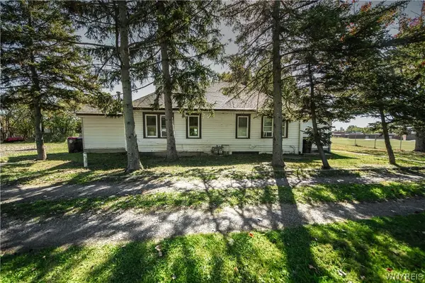 7 Cloyes Avenue, Depew, NY 14043