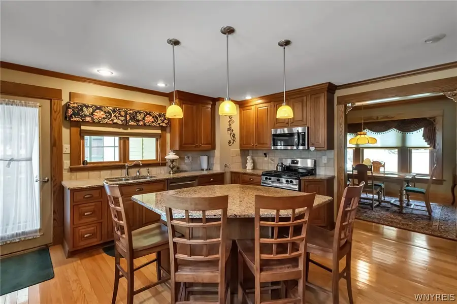 65 Potter Avenue, Orchard Park, NY 14127 - #2