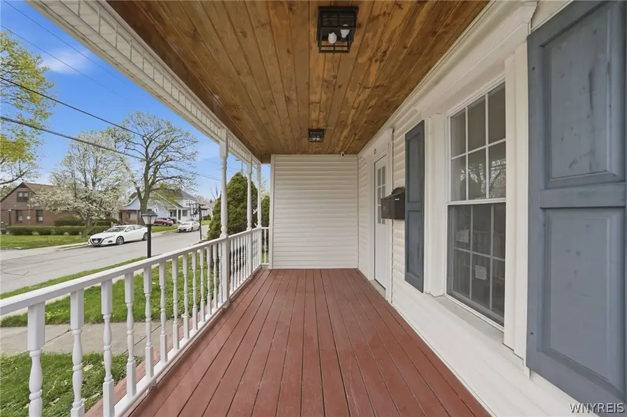 23 Lombardy Street, Lancaster, NY 14086 - #3