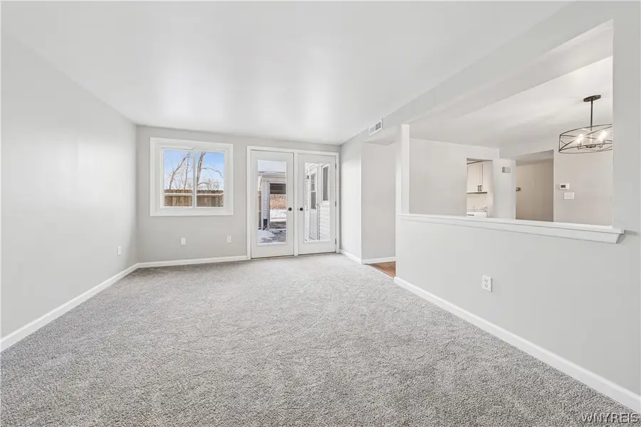 32 Pebble Creek Drive, Buffalo, NY 14227 - #3