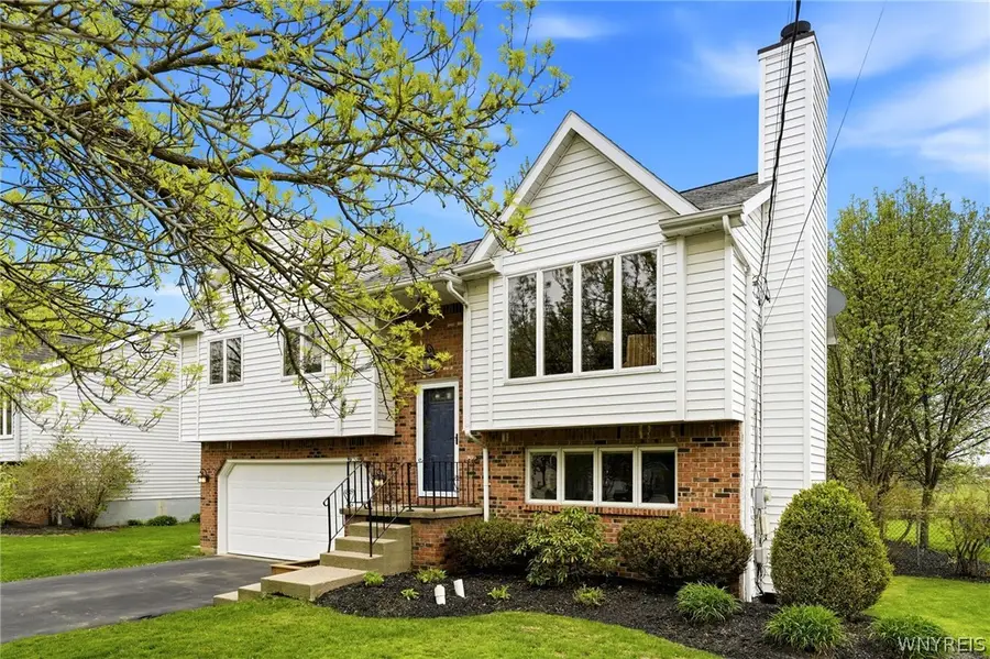 141 Lyndhurst Road, Buffalo, NY 14221 - #3