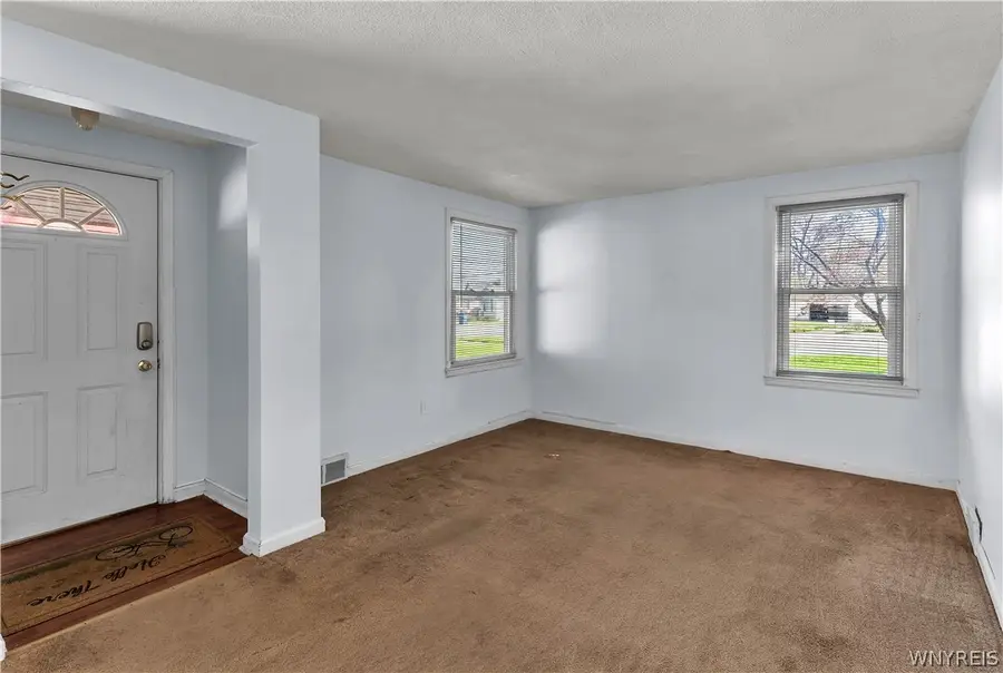 1550 Eggert Road, Buffalo, NY 14226 - #3