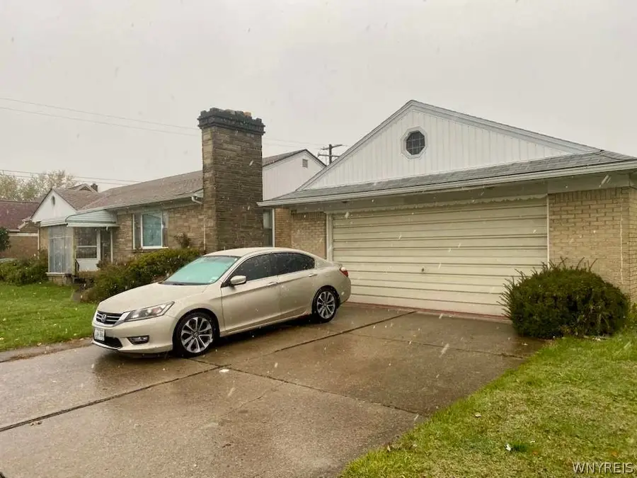 910 George Urban Boulevard, Buffalo, NY 14225 - #2