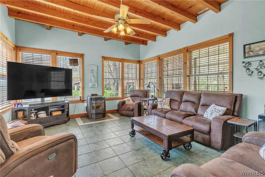 5458 Murphy Road, Lockport, NY 14094 - #2