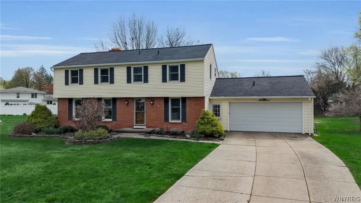 17 Fox Chapel Court, Buffalo, NY 14221 - #1