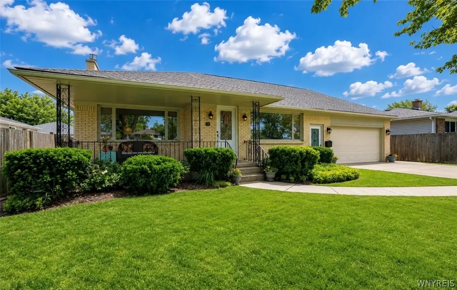 135 Alberta Drive, Amherst, NY 14226 - #2