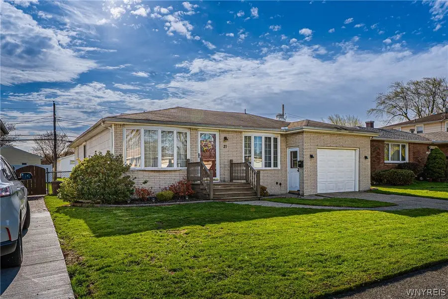 21 Grand Prix Drive, Buffalo, NY 14227 - #2