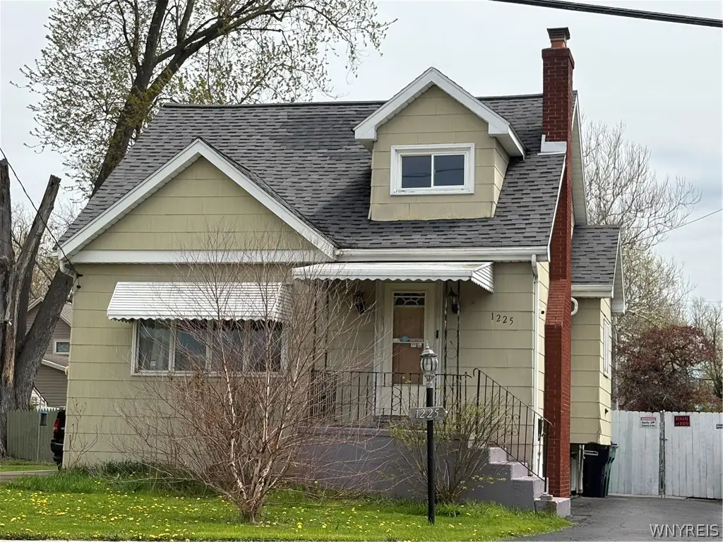 1225 N Military Road, Niagara Falls, NY 14304 - #1