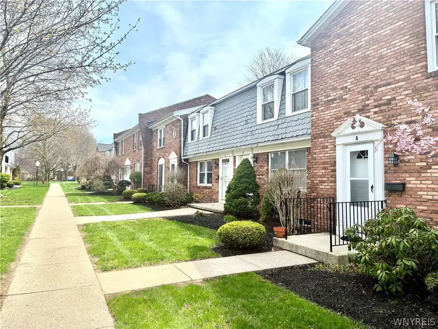 40 Hamlin Sq #B, Buffalo, NY 14221 - #2